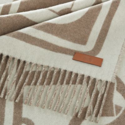 レディス カシミヤショール＆ストール | Hermès - エルメス-公式サイト